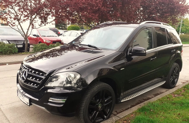 Mercedes-Benz ML cena 60500 przebieg: 199000, rok produkcji 2010 z Żychlin małe 352